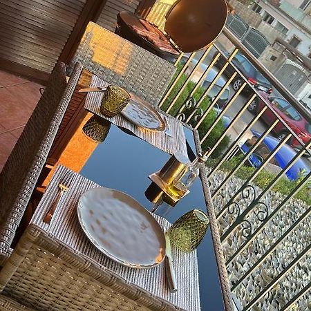 P. Home La Maddalena  Экстерьер фото